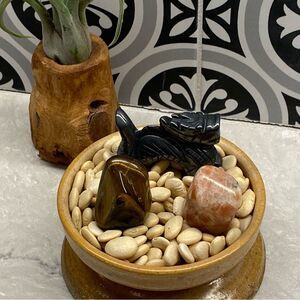 Crystals Hematite Dragon Tigers Eye Sunstone Gemstones Crystal Energy